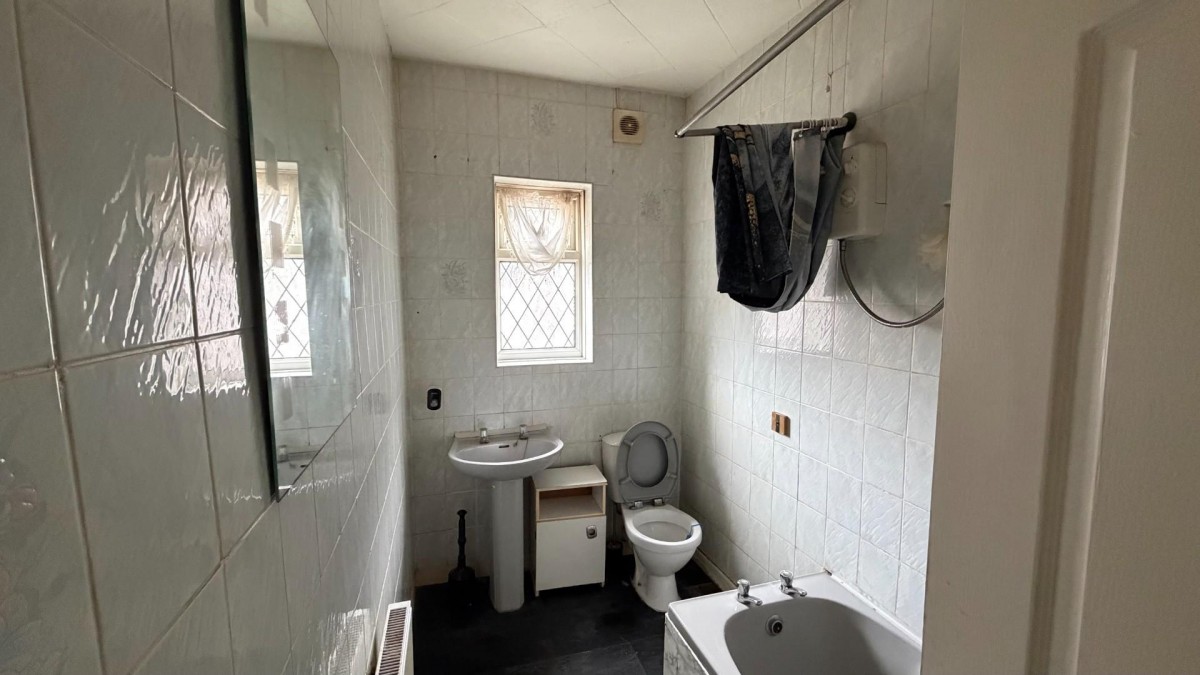 Charles Street, Castleford