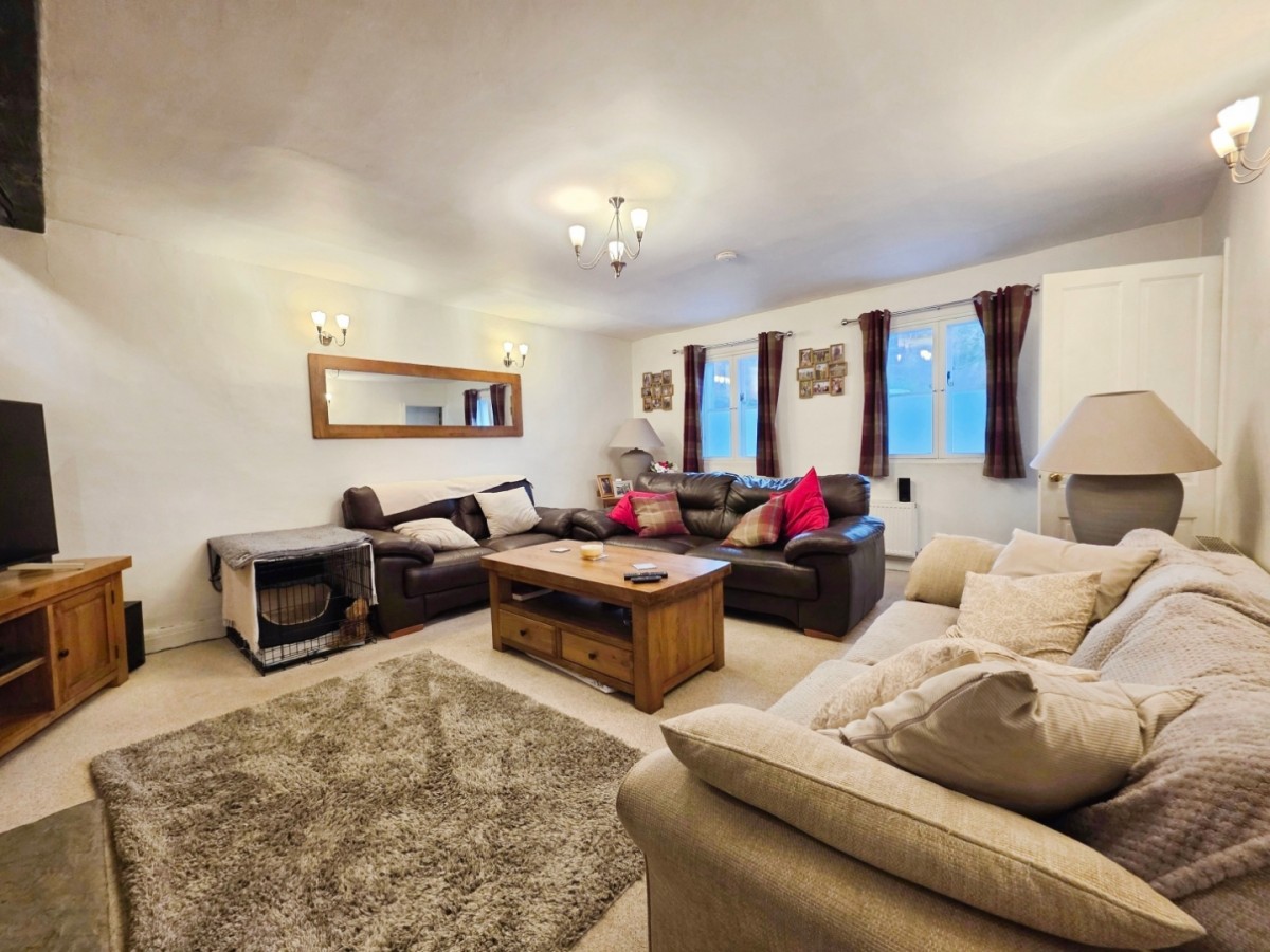 Painswick Road, Stroud