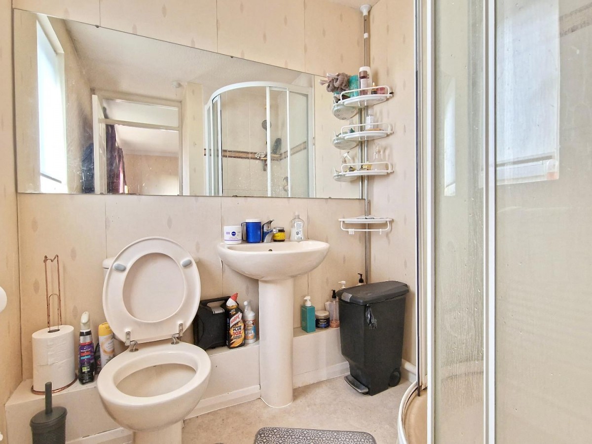 Waveney Close, Bicester