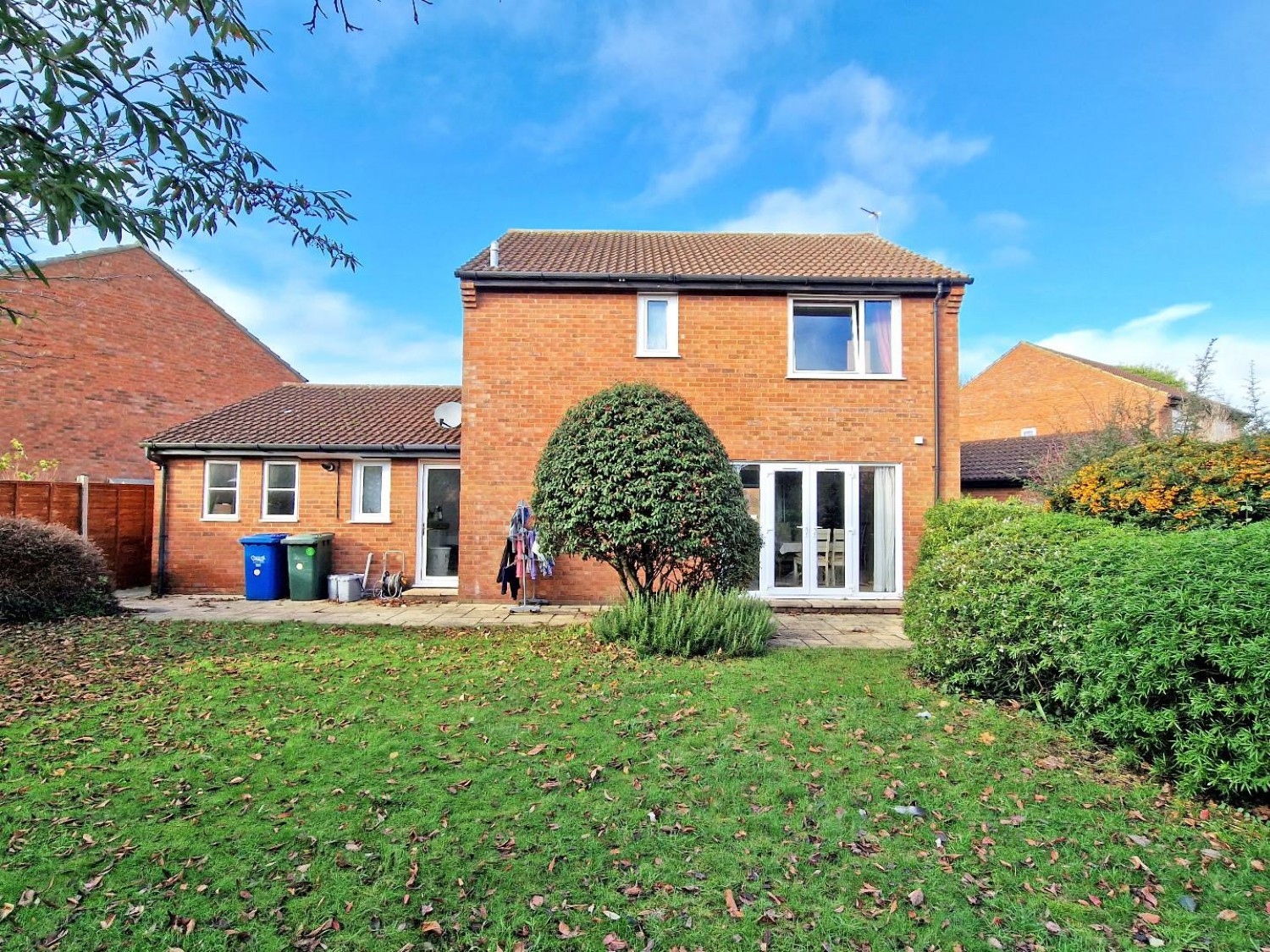 Waveney Close, Bicester