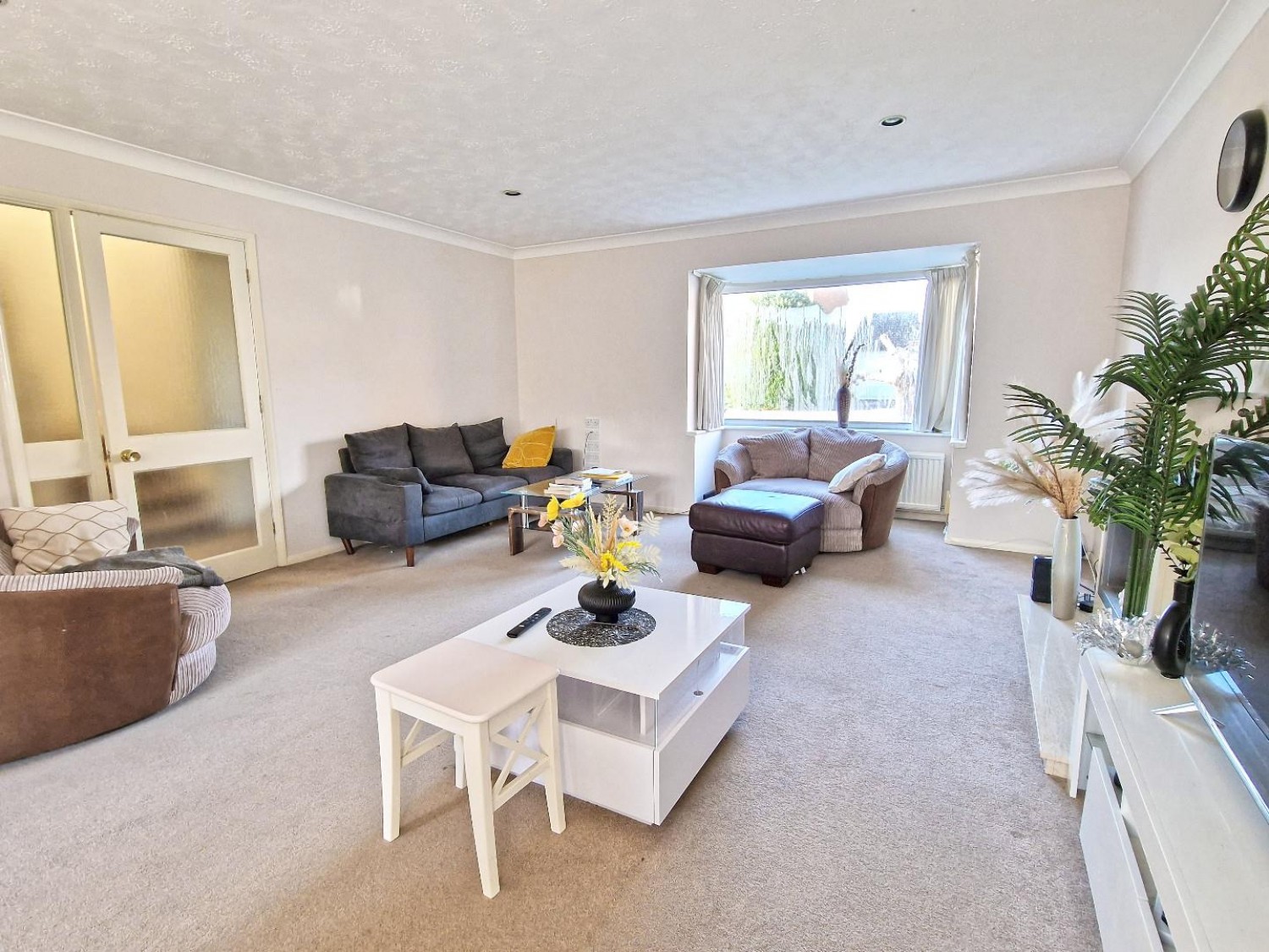 Waveney Close, Bicester