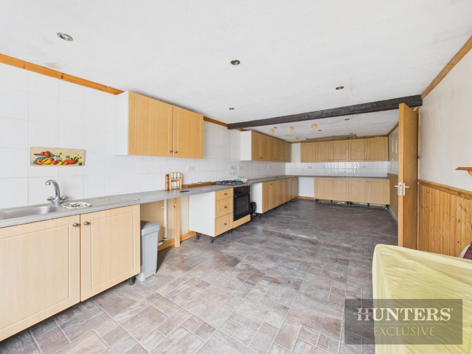 Sussex Street, Scarborough, YO11 1BJ