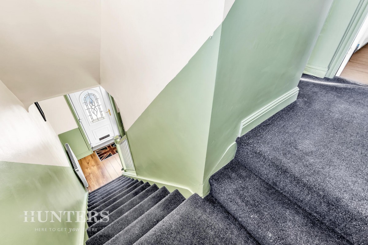 Whalley Avenue, Littleborough OL15 9HS