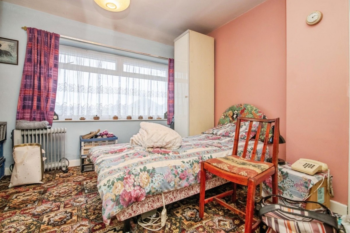 Greenoak Crescent, Woodsetton