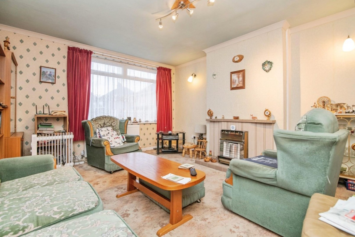 Greenoak Crescent, Woodsetton