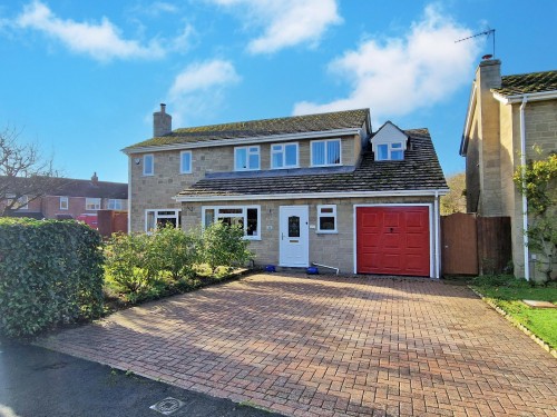 Fortescue Drive, Chesterton, Bicester