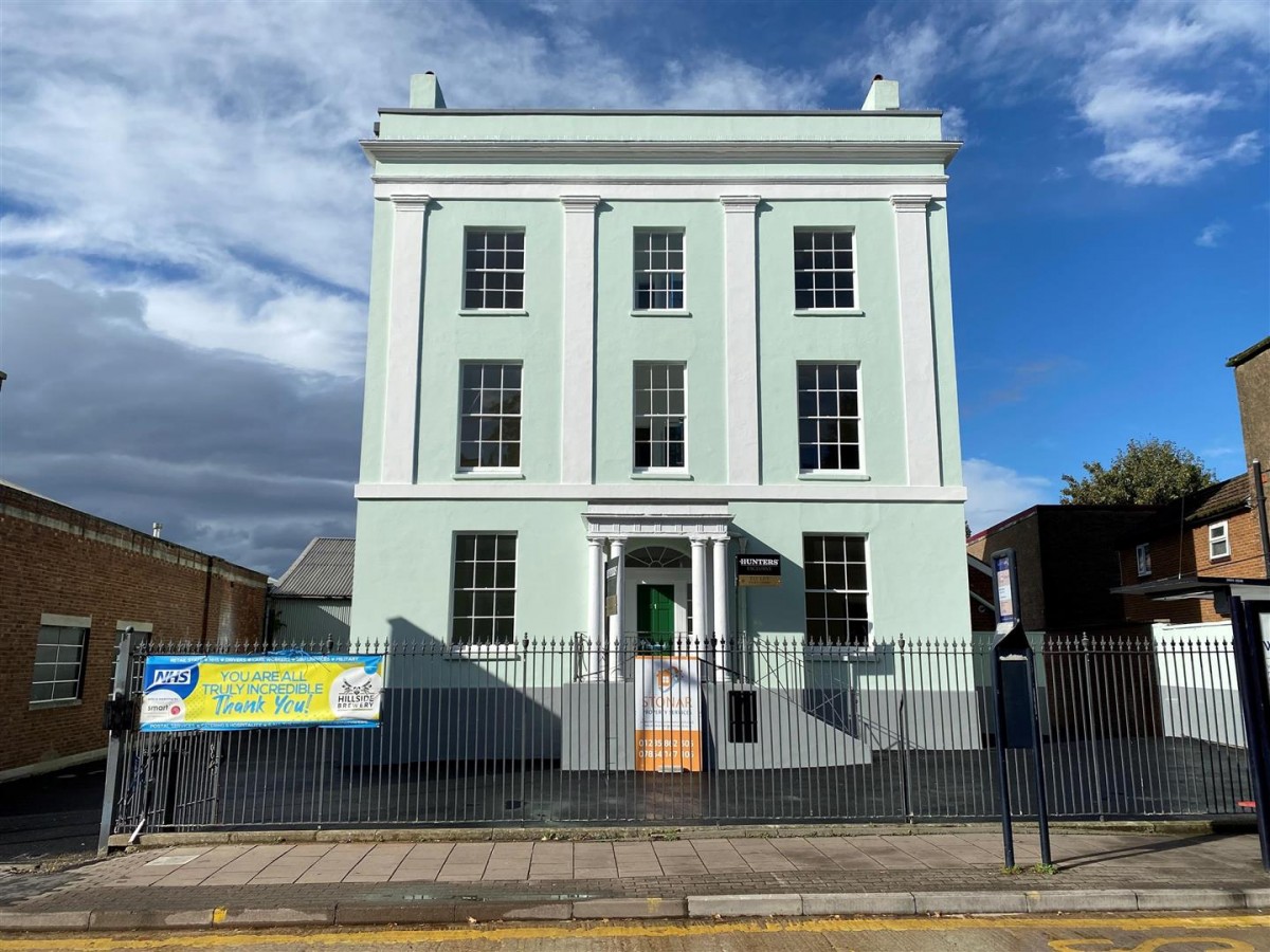 London Road, St. Nicholas House, Gloucester, GL1 3HF