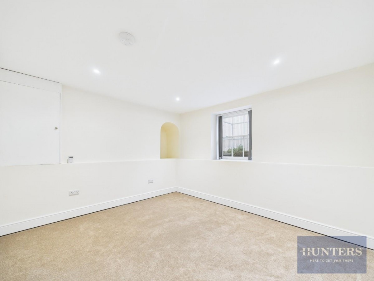 London Road, St. Nicholas House, Gloucester, GL1 3HF