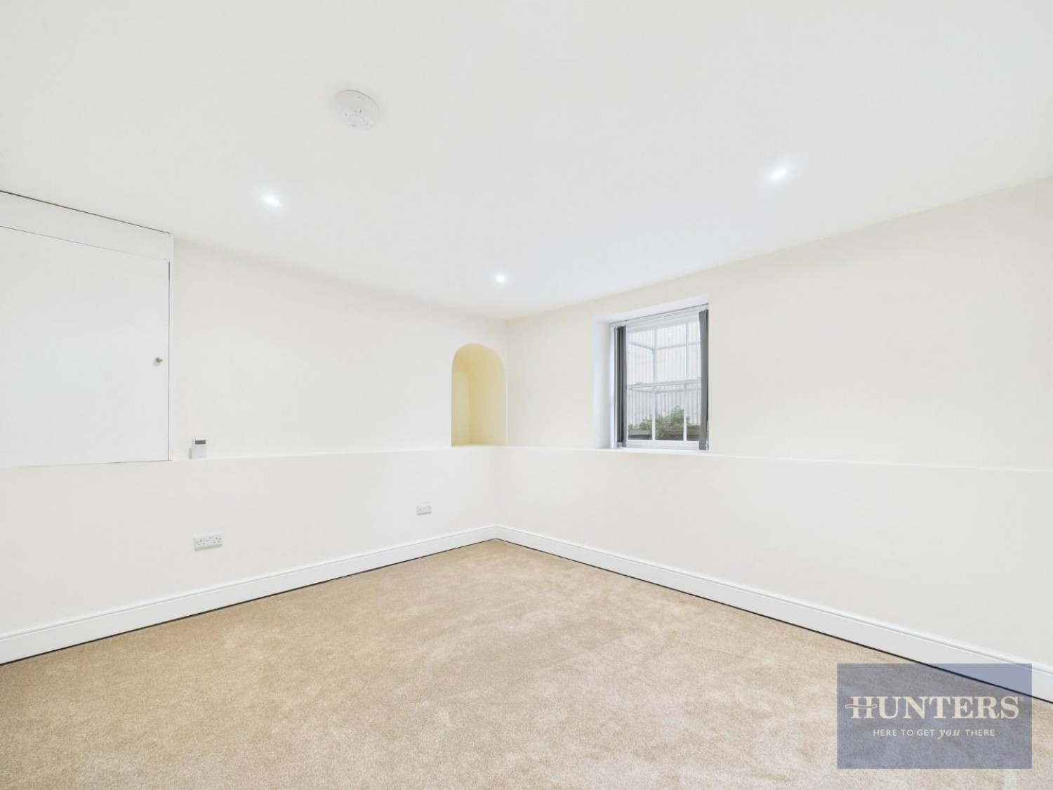 London Road, St. Nicholas House, Gloucester, GL1 3HF