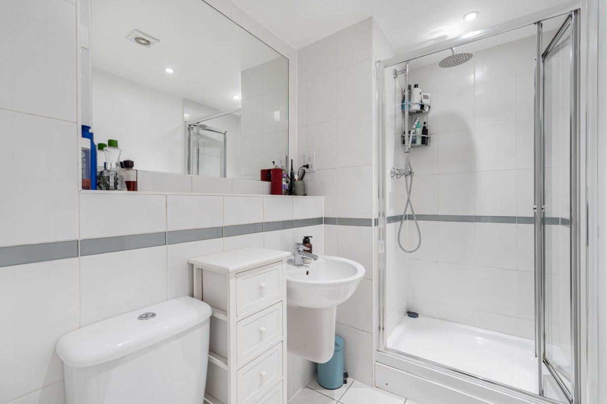 Aberfeldy Street, London