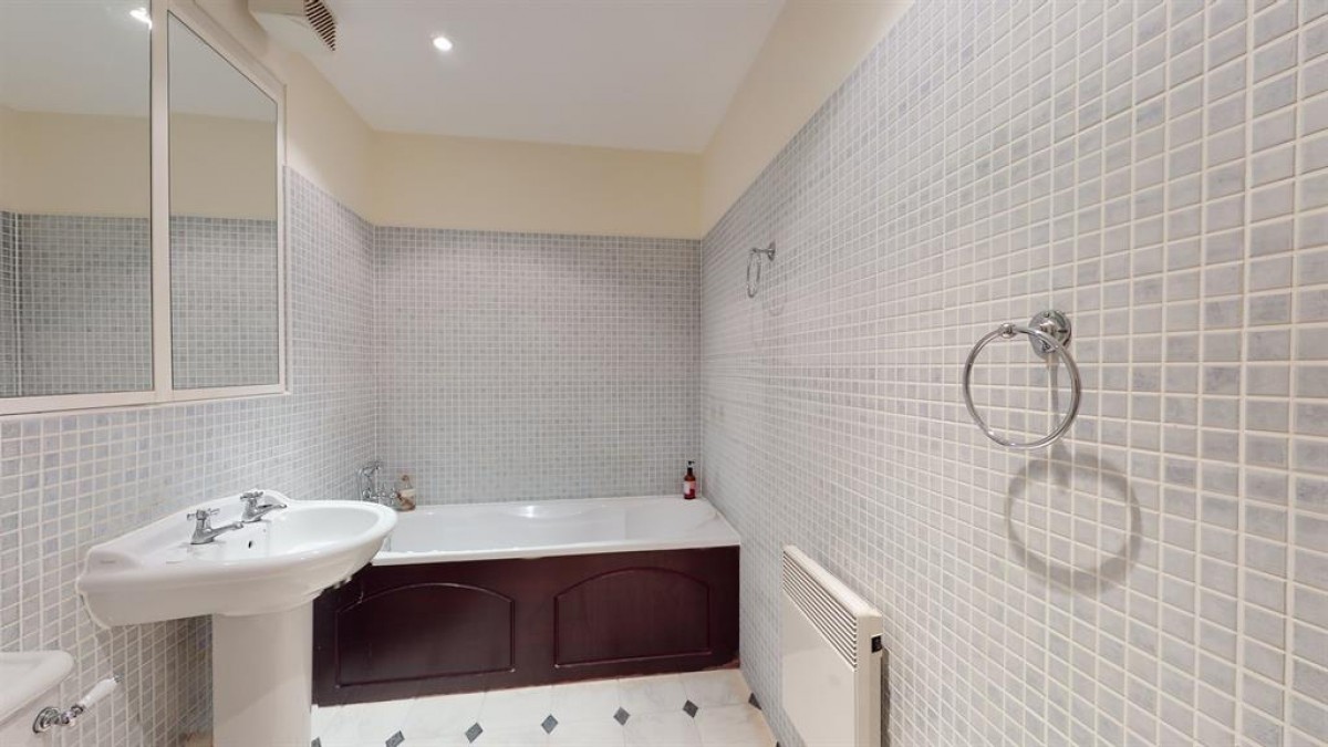 Burnside, Addingham, Ilkley, LS29 0PJ