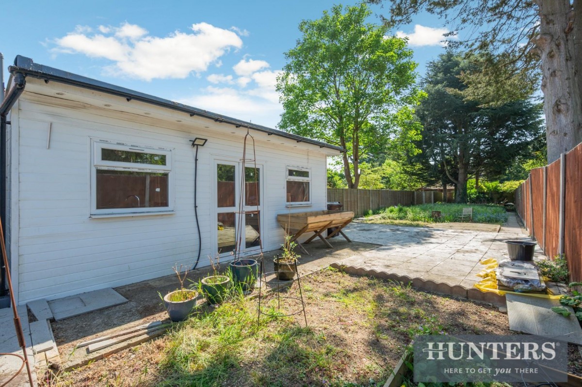 Great West Road, Isleworth, TW7 4PT