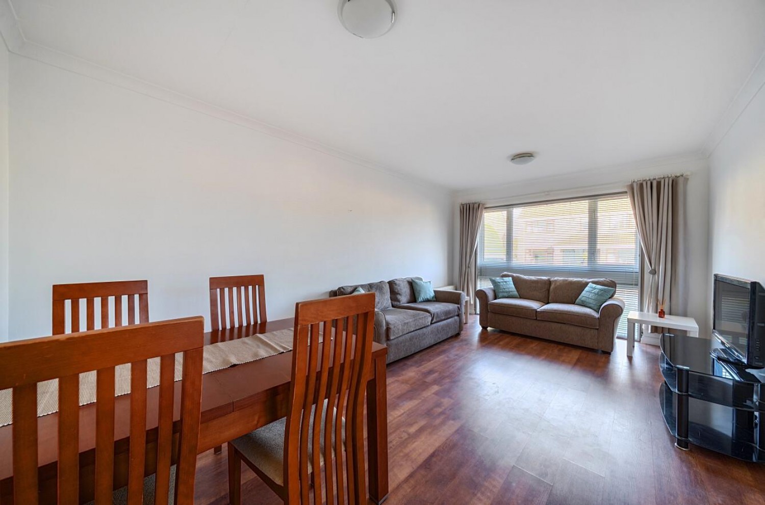 Arran Drive, Horsforth, LS18