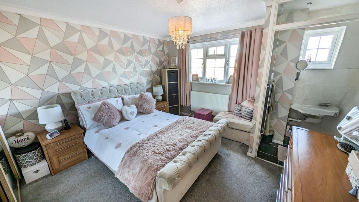 Cornwall Crescent, Yate, Bristol, BS37