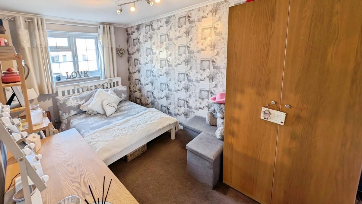 Cornwall Crescent, Yate, Bristol, BS37