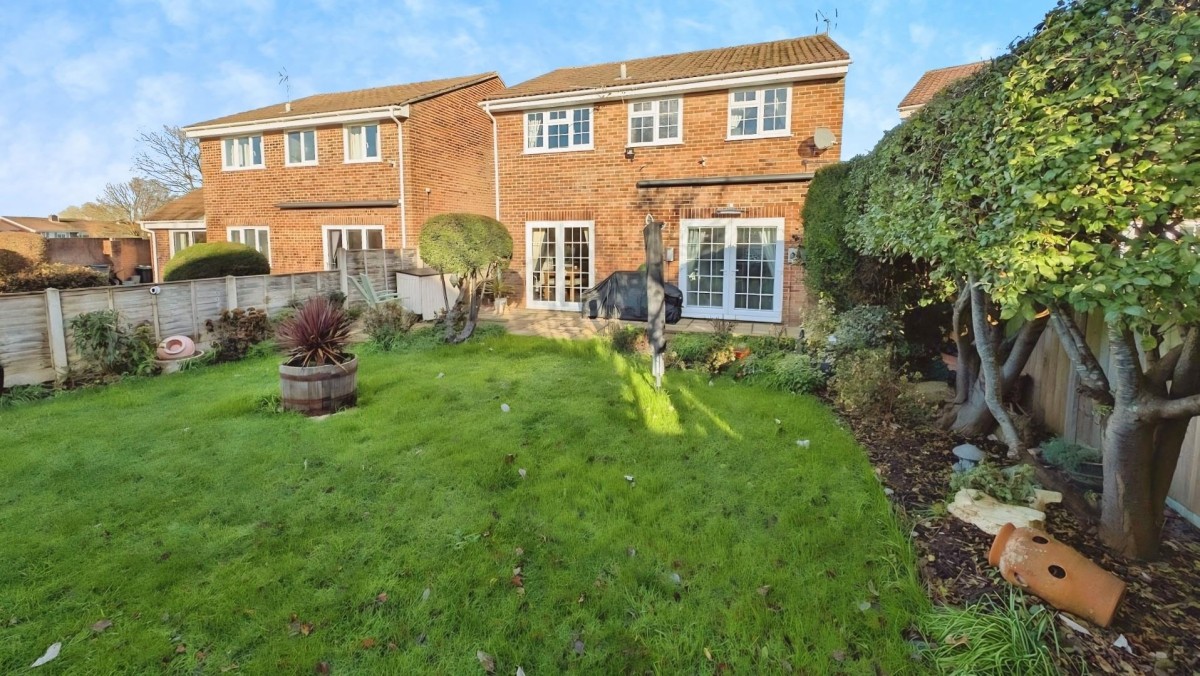 Cornwall Crescent, Yate, Bristol, BS37