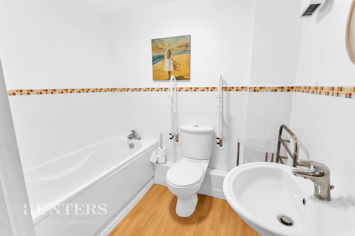 Ashley Dearnley Court, Littleborough OL15 8QY