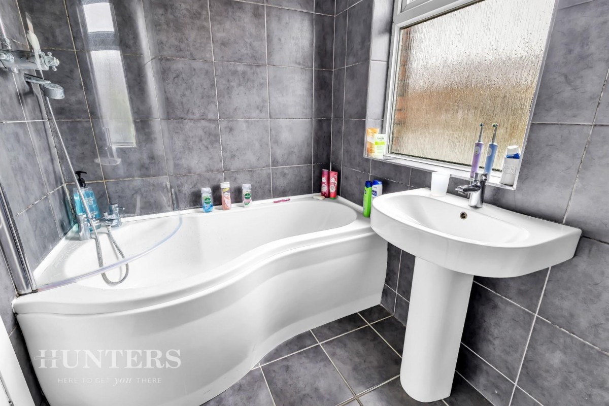 Cheviot Avenue, Coppice, Oldham