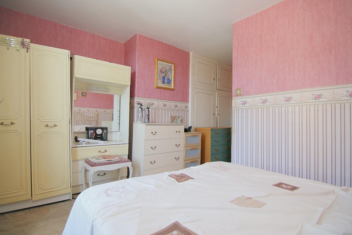 Gladstone Terrace, Pudsey, LS28 6NE