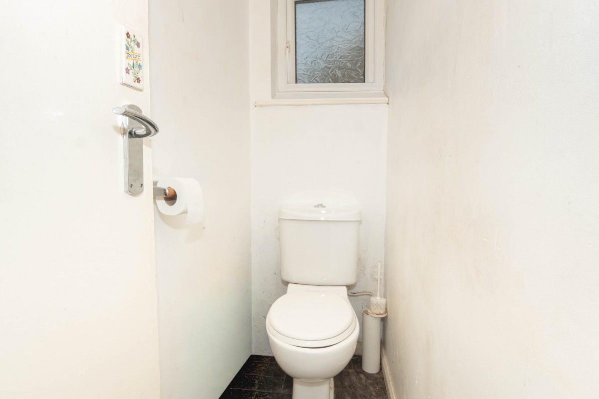 Chatsworth Crescent, Pudsey, Leeds, LS28 8LB