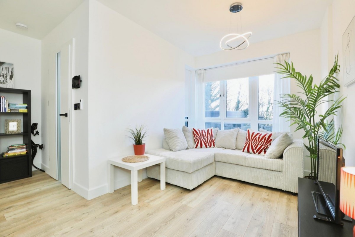 Meersbrook Apartments, 2, 331 Chesterfield Road Meeersbrook, Sheffield, S8 0RU