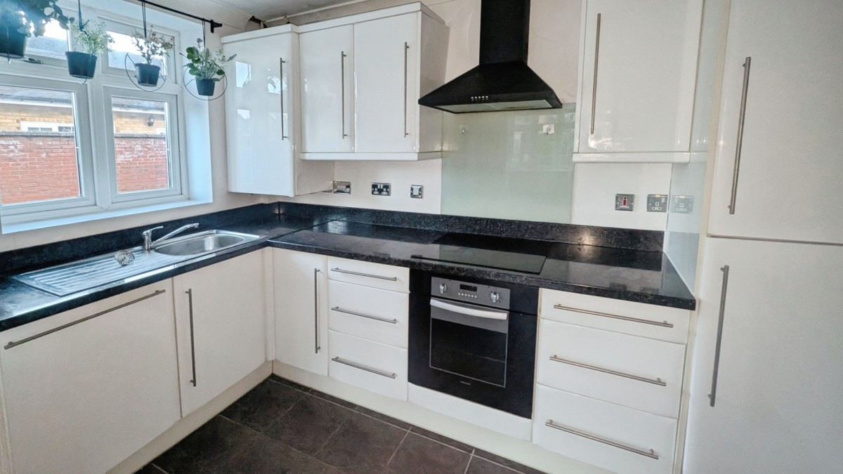 Blossomfield Road, Solihull B91 1TE