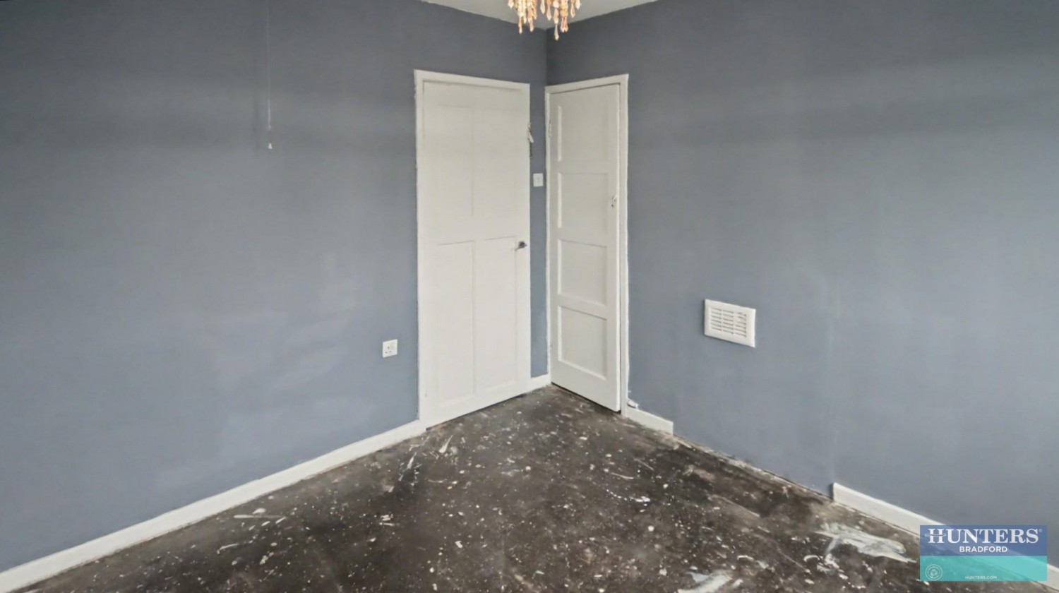 Crossdale Avenue Bradford, West Yorkshire, BD6 2AS