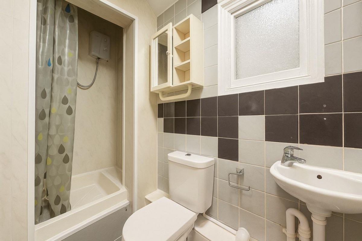 The Avenue, Worcester Park