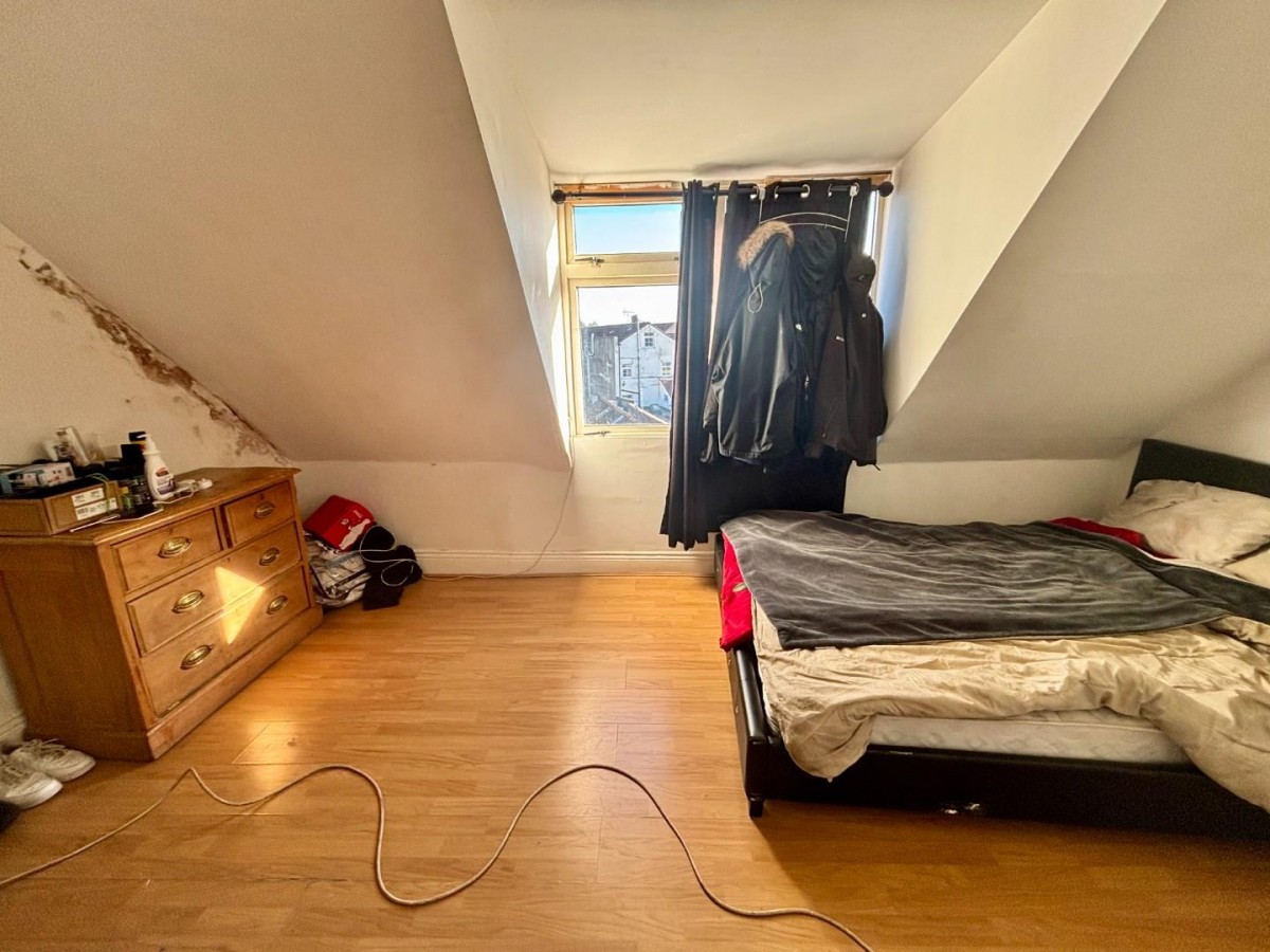 Kensington Park, Easton, Bristol BS5 0NU