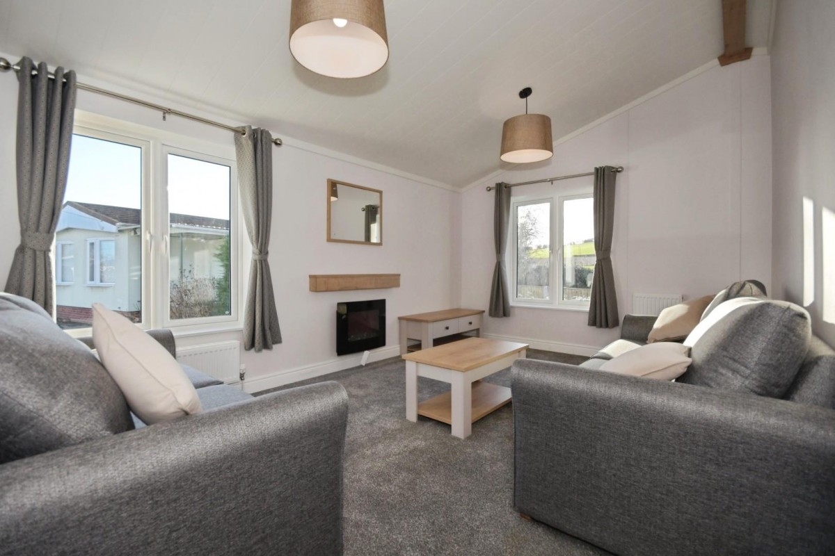 Brookfield Park, Mill Lane, Old Tupton, Chesterfield, S42 6AF