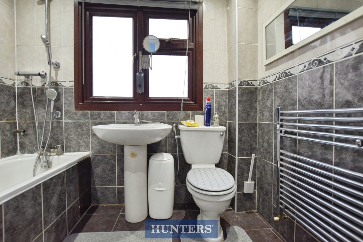 Claridge Road, Dagenham, RM8