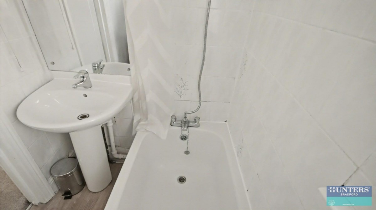 Lingwood Road, Bradford, BD8