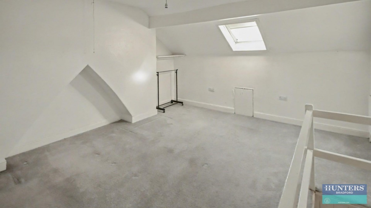 Lingwood Road, Bradford, BD8