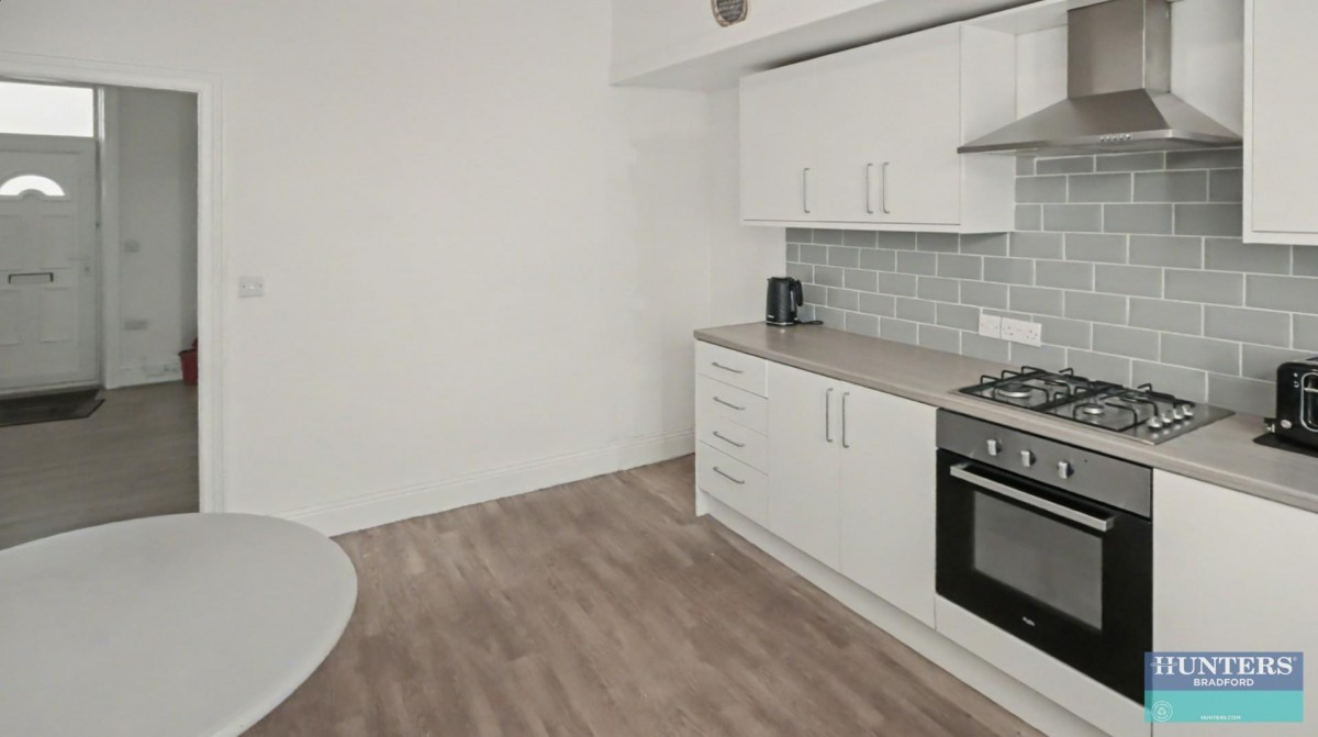 Lingwood Road, Bradford, BD8