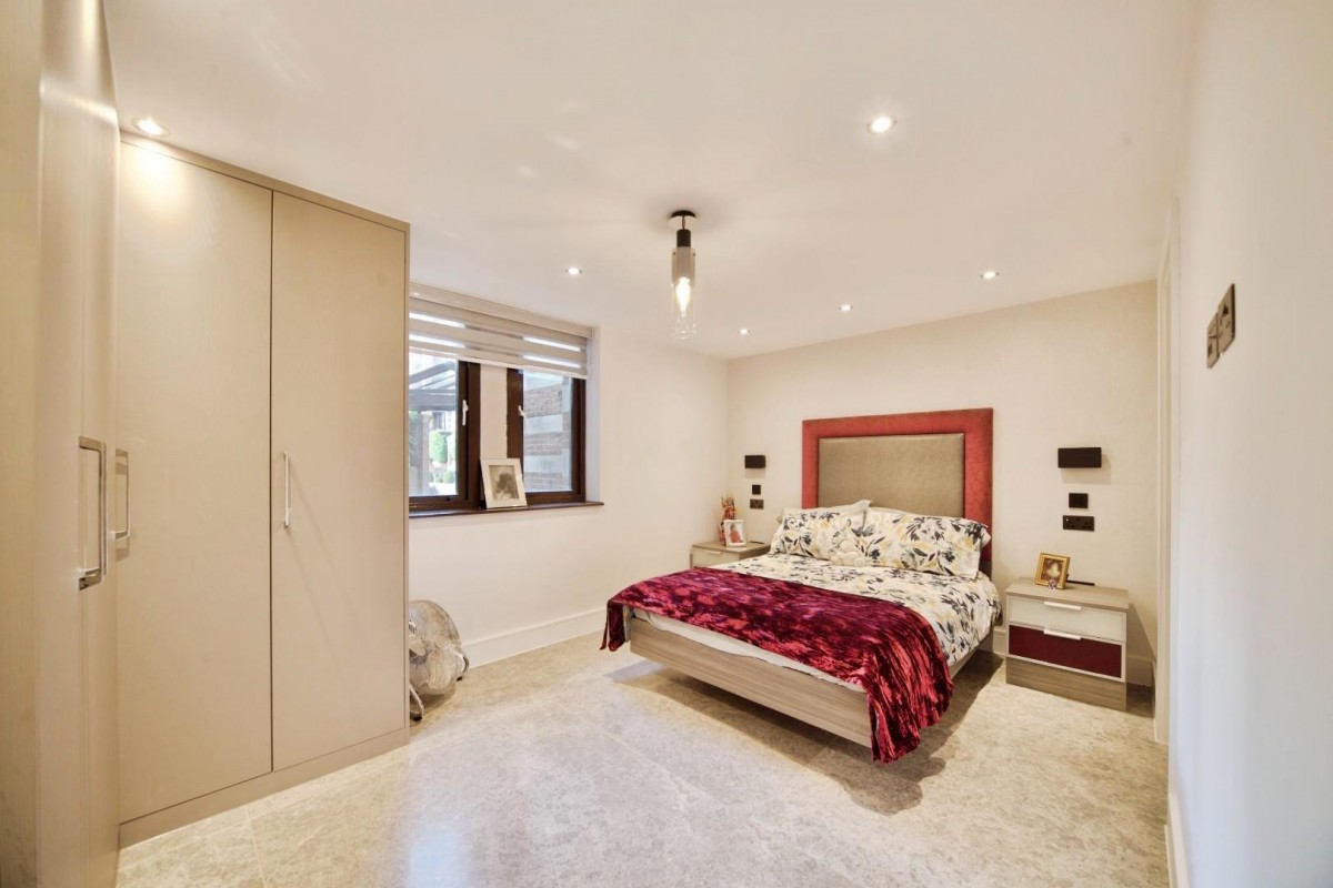 Chasewood Park, Harrow on the Hill, Middlesex, HA1 3YP