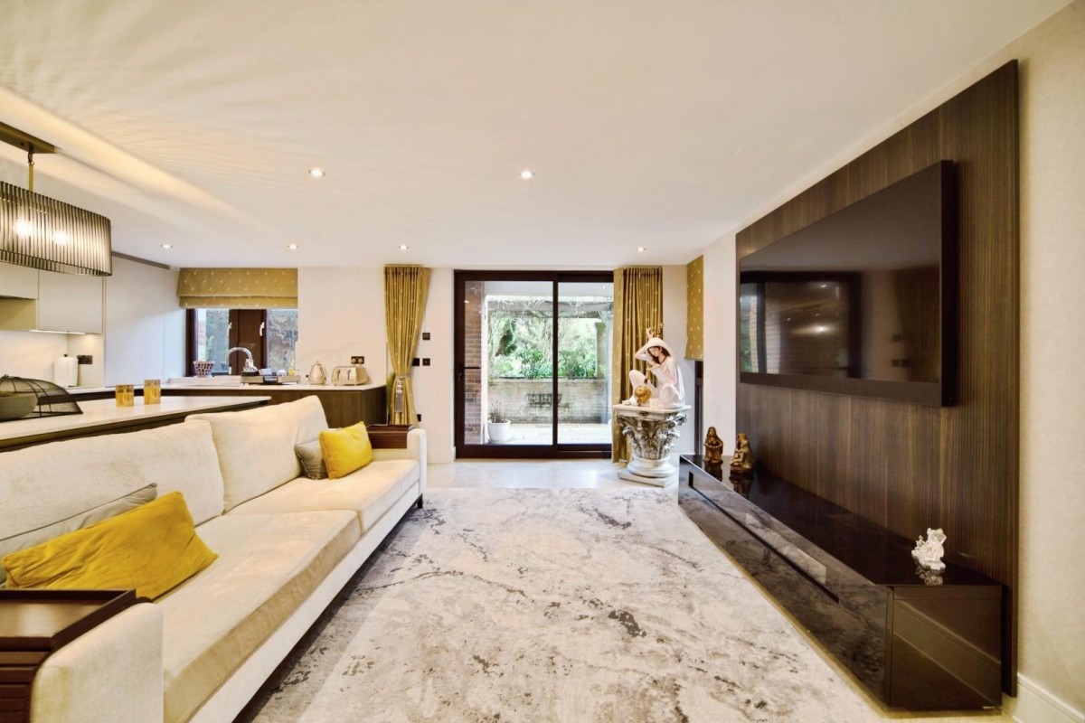 Chasewood Park, Harrow on the Hill, Middlesex, HA1 3YP