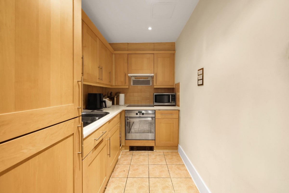 High Timber Street, London, EC4V