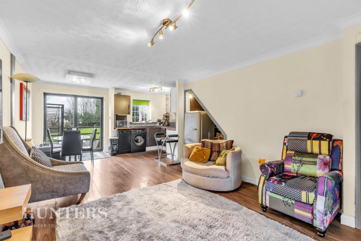 Summerfield View, Oldham