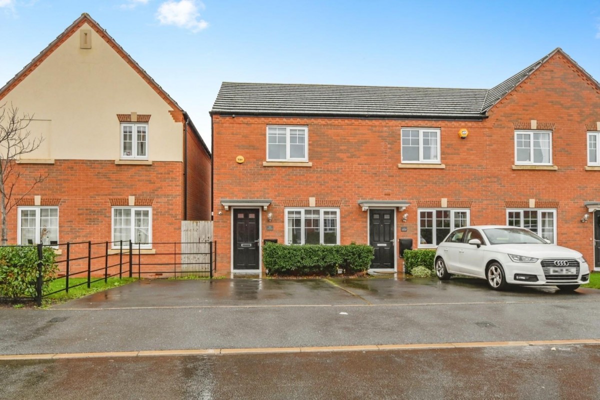 Violet Walk, Fradley, Lichfield