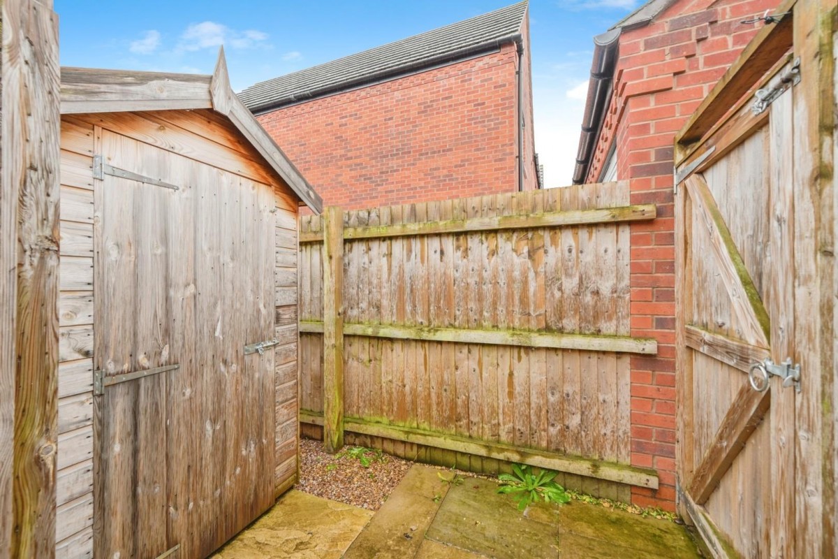 Violet Walk, Fradley, Lichfield