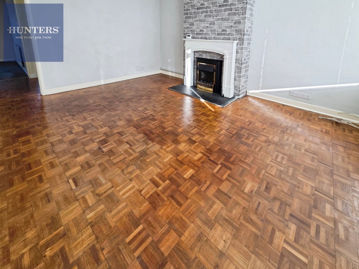 Glan-y-Nant, Pencoed, Bridgend, CF35 6TG