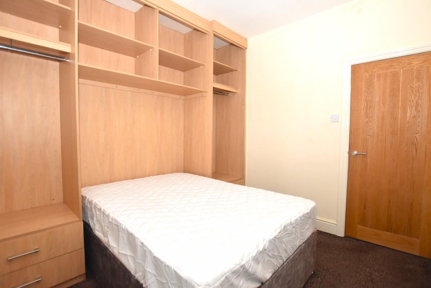 Nelson Street, Chesterfield, S41 8RP