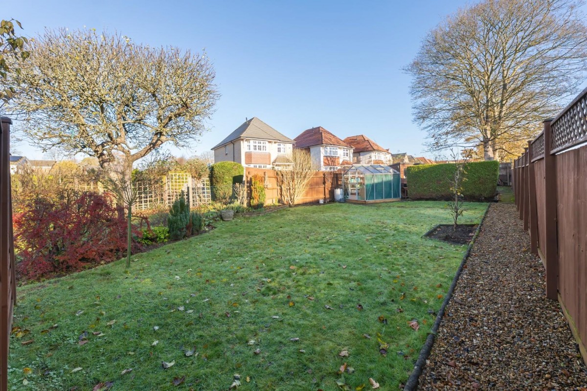 Heath Road, Leighton Buzzard