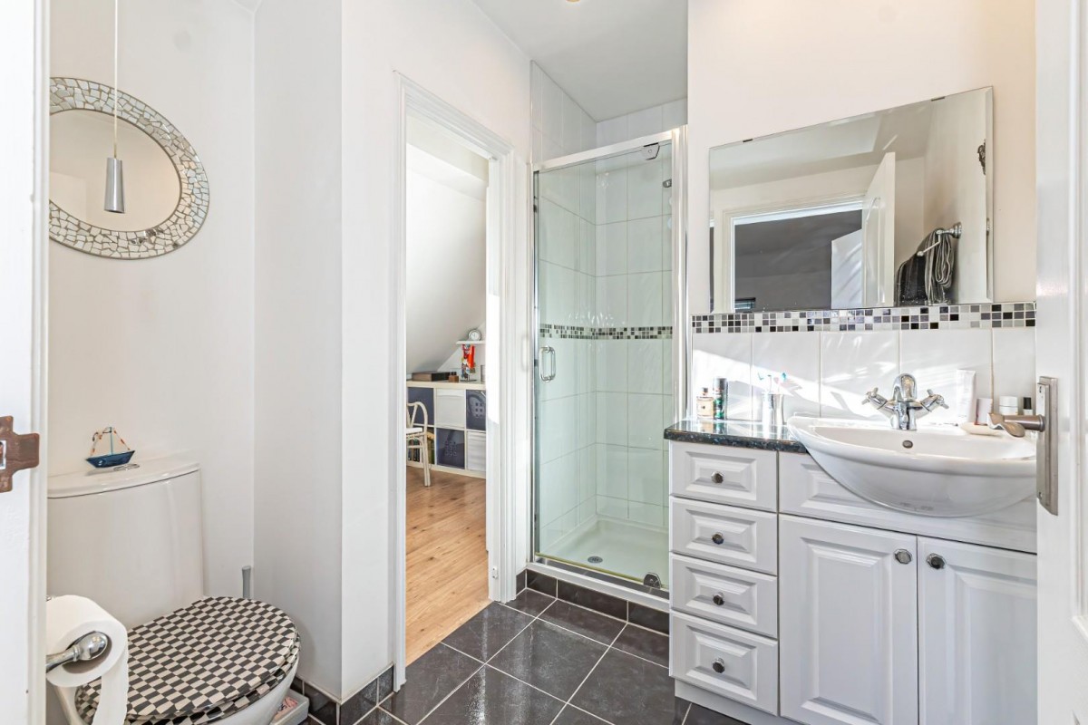 Heath Road, Leighton Buzzard