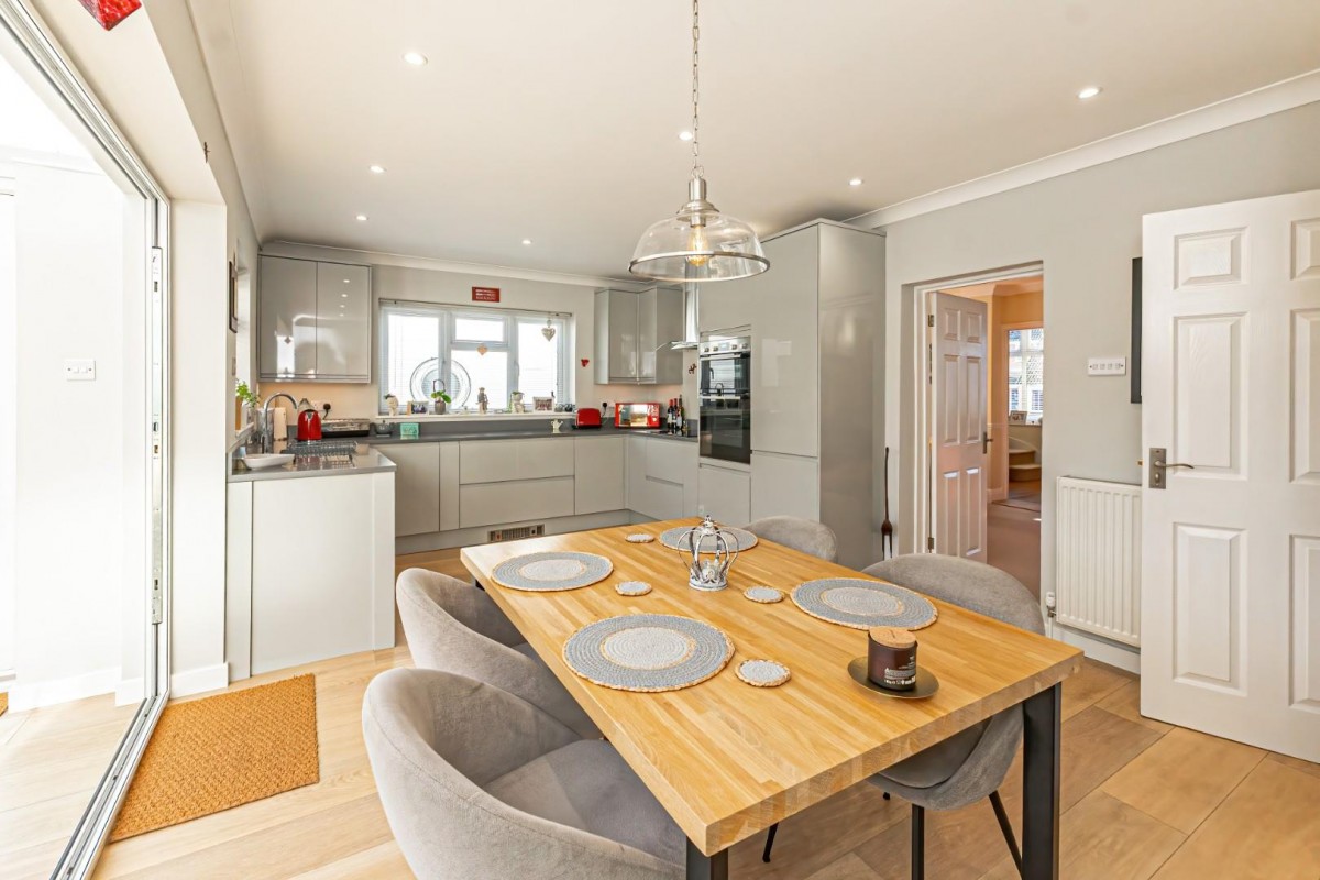 Heath Road, Leighton Buzzard