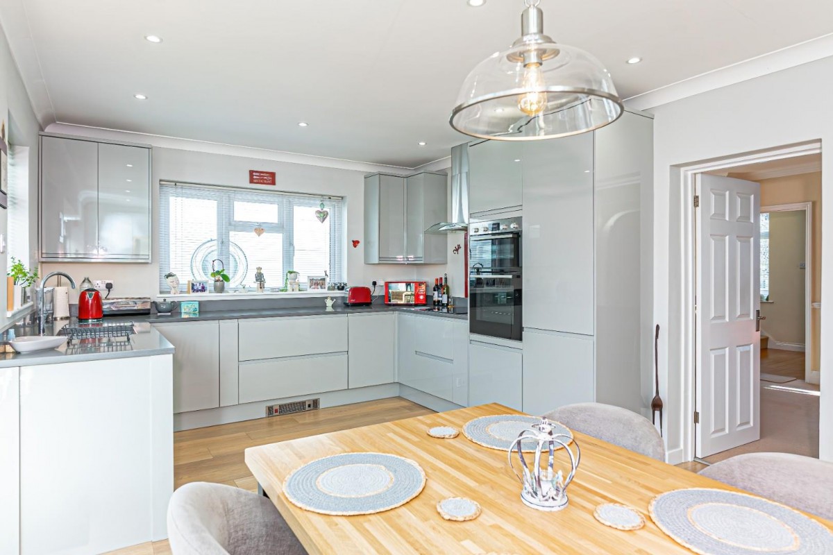 Heath Road, Leighton Buzzard