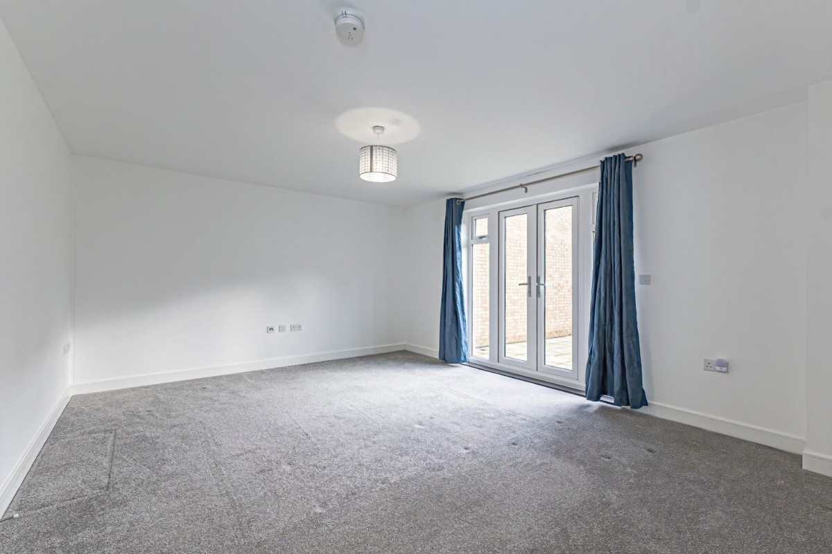 Rutherford Crescent, Leighton Buzzard