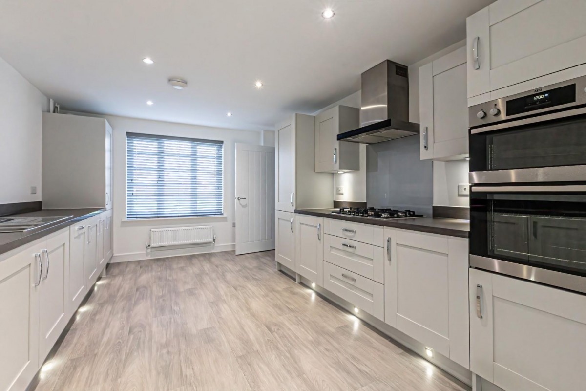 Rutherford Crescent, Leighton Buzzard