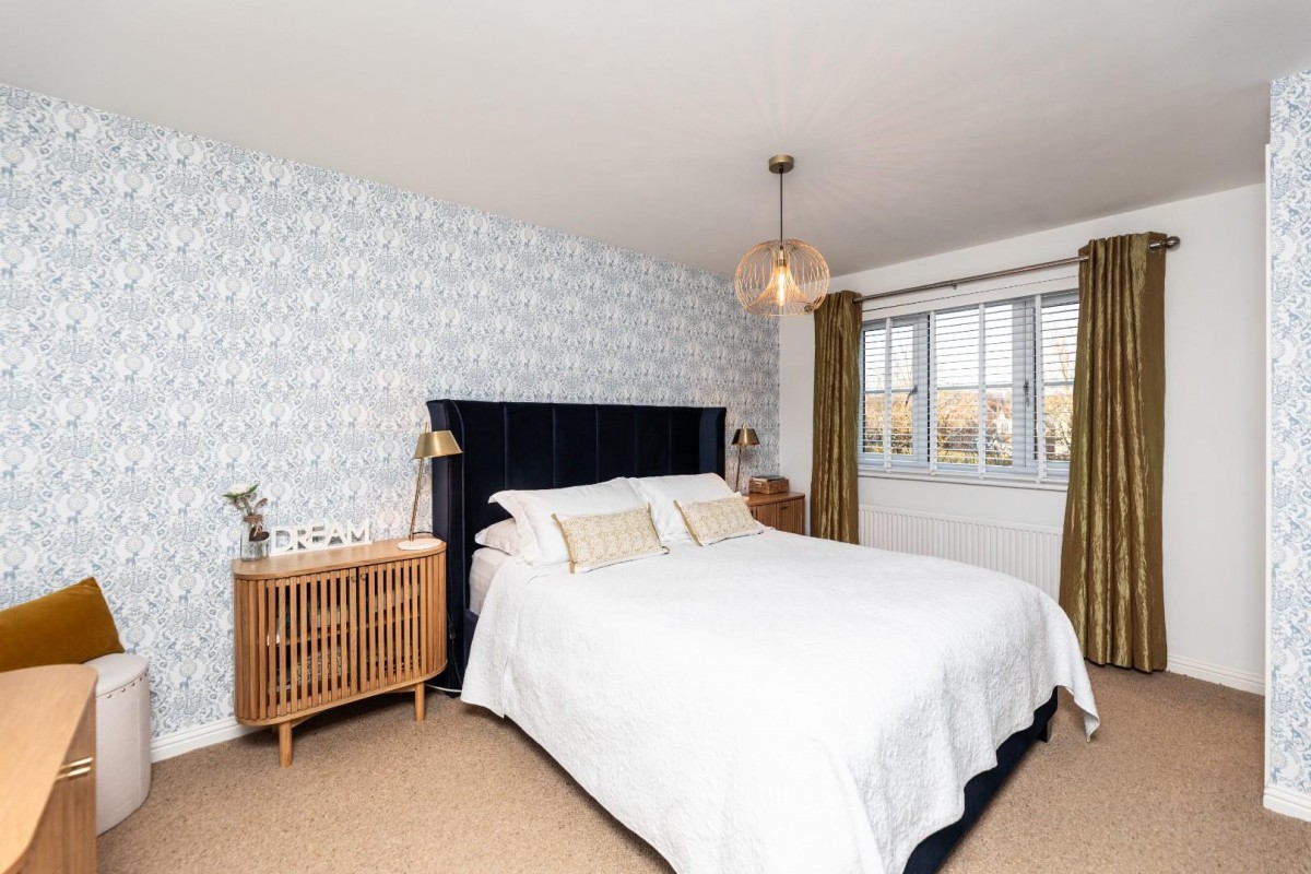 Carr Beck View, Castleford