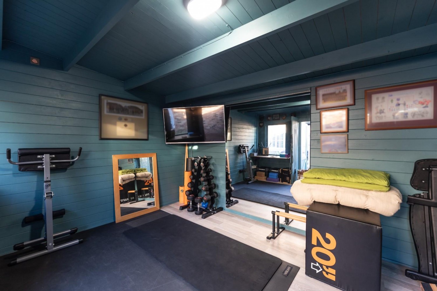 Carr Beck View, Castleford